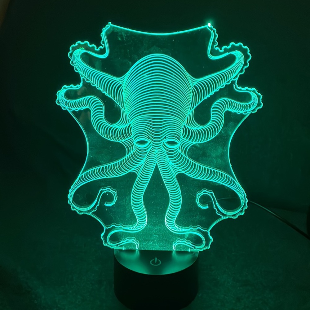 Color changing LED octopus light new in box